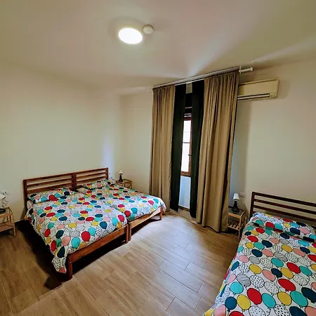 Il Glicine Stadio - Ospedale تشيزينا