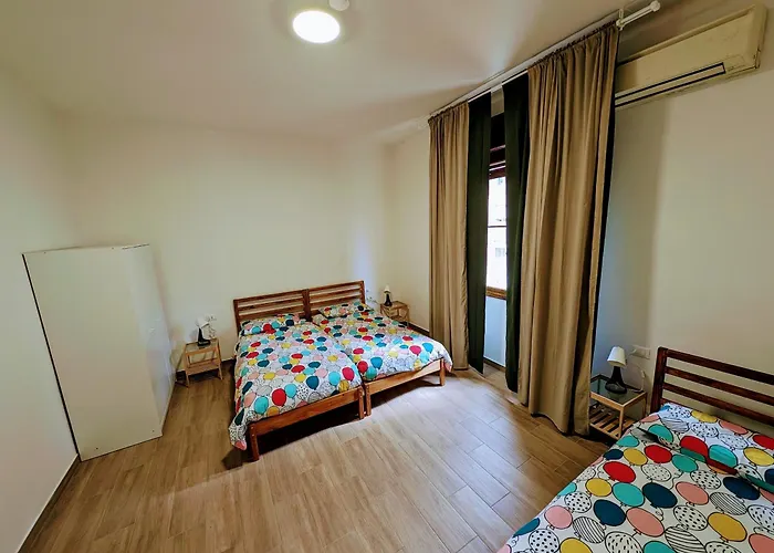 Il Glicine Stadio - Ospedale فندق مبيت وإفطار