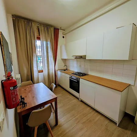 Alojamento de Acomodação e Pequeno-almoço Il Glicine Stadio - Ospedale